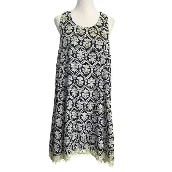 Buttons Women’s Racerback Sundress Size L Navy Cream Print Crocheted Hem Back - Picture 1 of 11